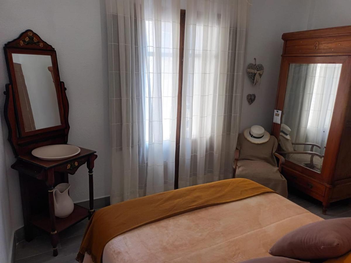 Un Tros De Sal. Casa Rural A Gerri De La Sal. Villa Exterior foto